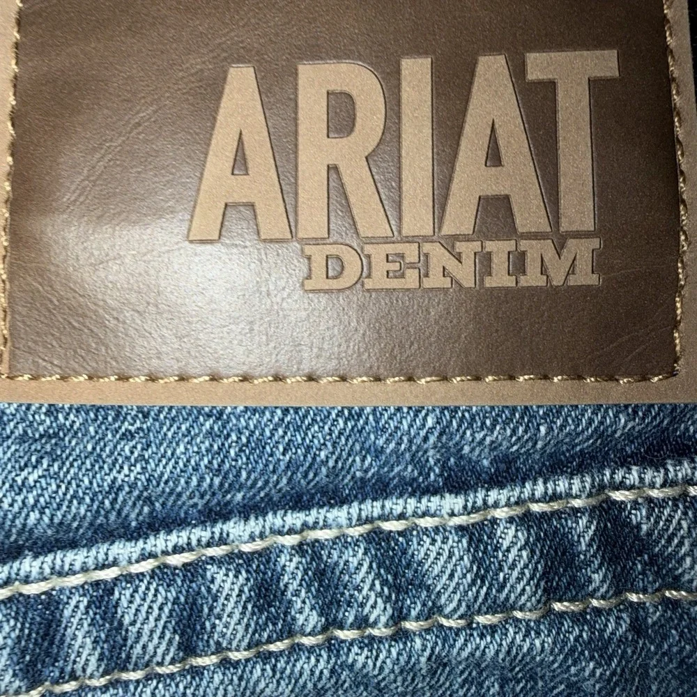 Ariat Denim Men's M4 Relaxed Bootcut Boundary Medium Wash Jeans 35X27(read)